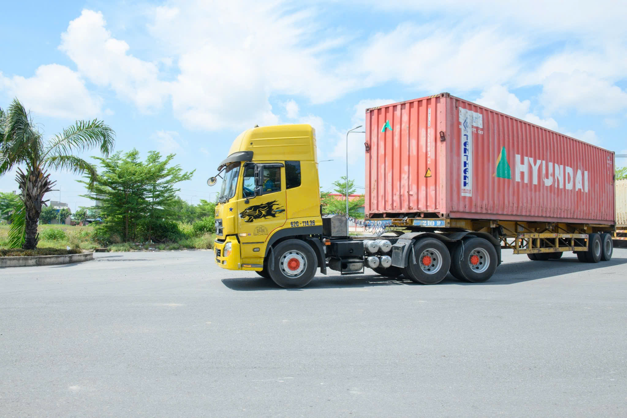 CÔNG TY TNHH VẬN TẢI PHAN KHÁNH